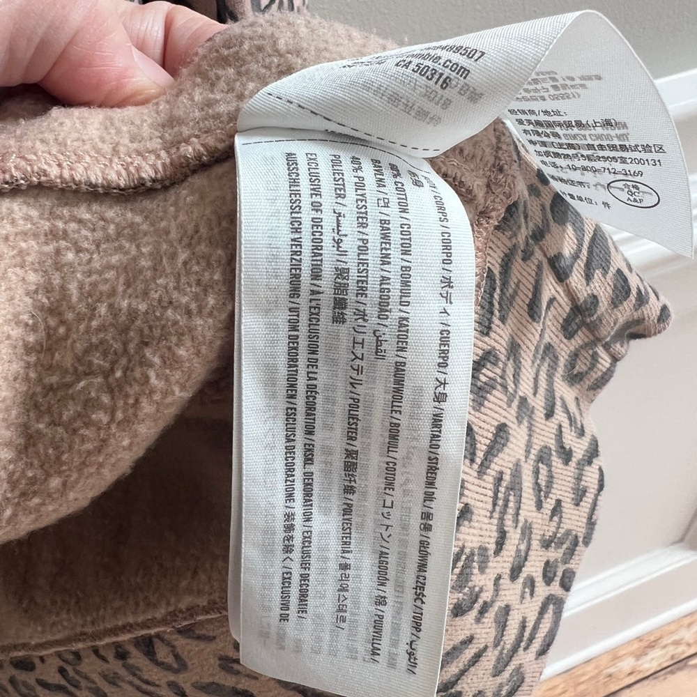 Abercrombie & Fitch Soft A&F Leopard Cardigan Size M - Picture 4 of 6